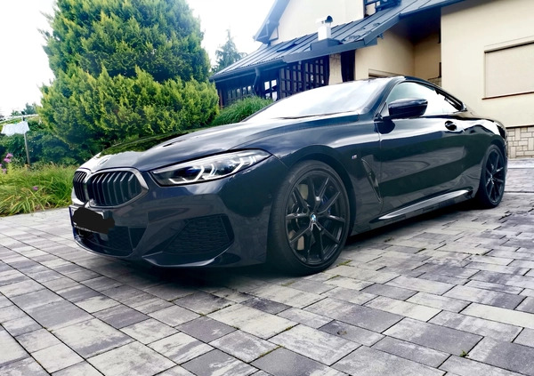 BMW Seria 8 cena 280000 przebieg: 102000, rok produkcji 2019 z Mielec małe 121